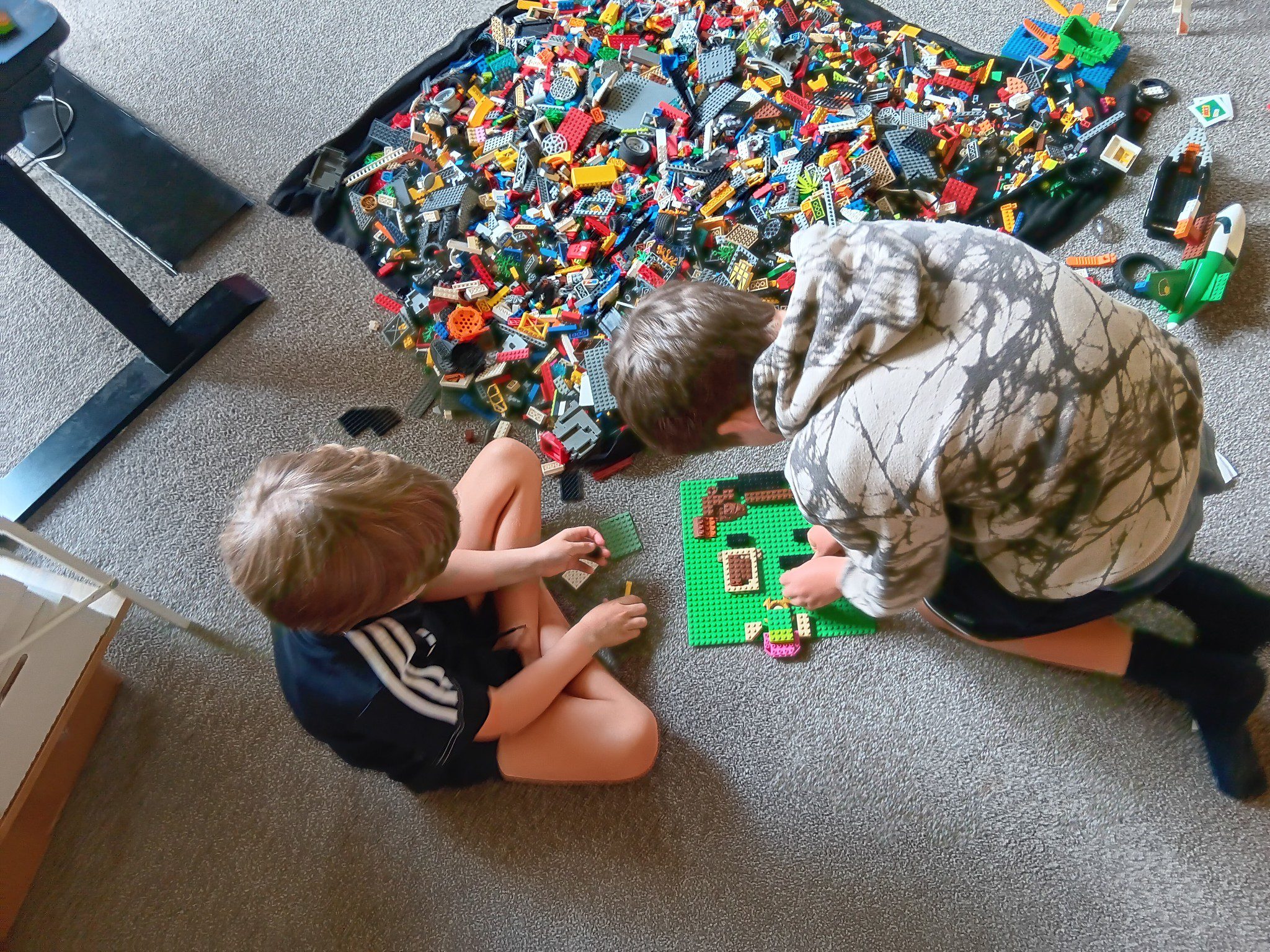 587659852_1365972975538892_8675767505956352498_n